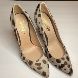 The Mode Collective Animal Print Pony Hair Pump Size 37 EU 5.5 US